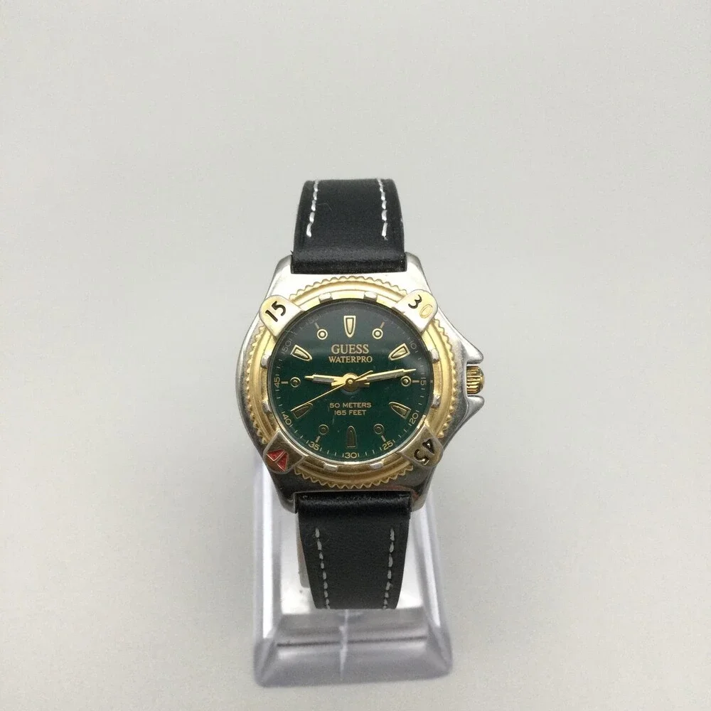 Vintage Guess Waterpro 1989 Womens Watch 30mm Green Dial Leather New Battery